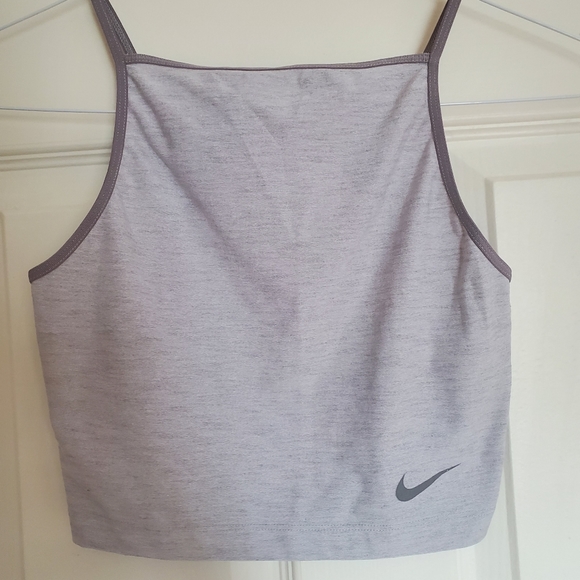 Nike Dri-Fit crop top - XS - Picture 2 of 5